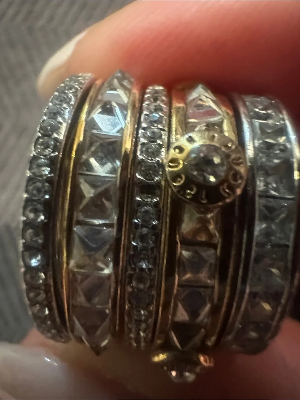 Henri Bendel Stackable Gold and Silver Crystal Band Ring 5 stack
